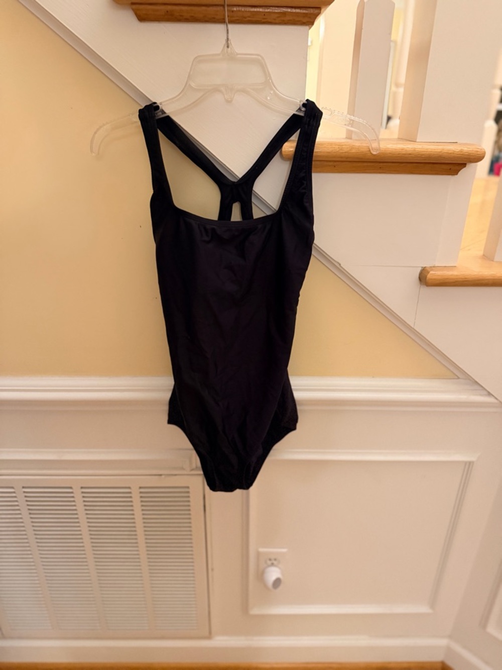 Ladies Size 10 "Speedo" Black One-Piece with Subtle Red Logo SEXY GUC